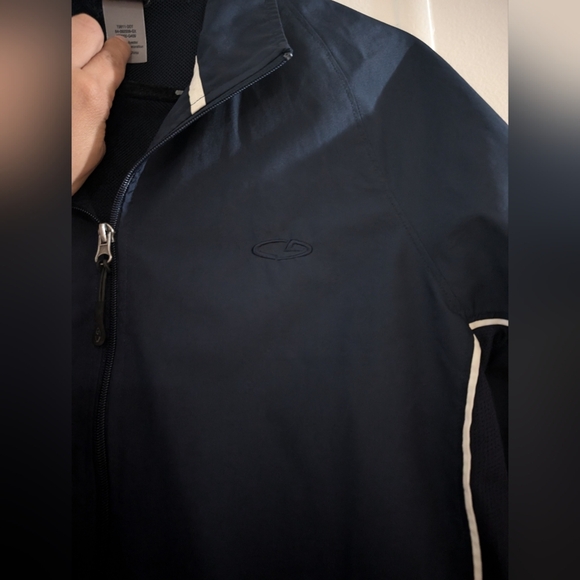 Champion Men's Blue Winterbreak Jacket with White Accents - Picture 4 of 8